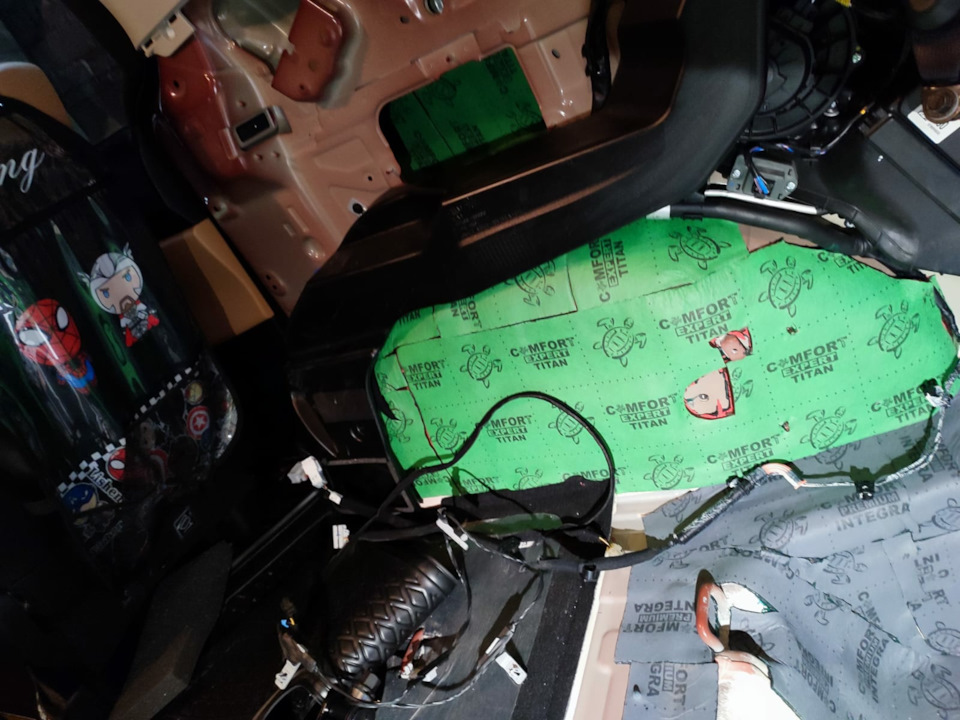 Устраняем конденсат в багажнике — KIA Carnival (4G), 2,2 л, 2021 года ...