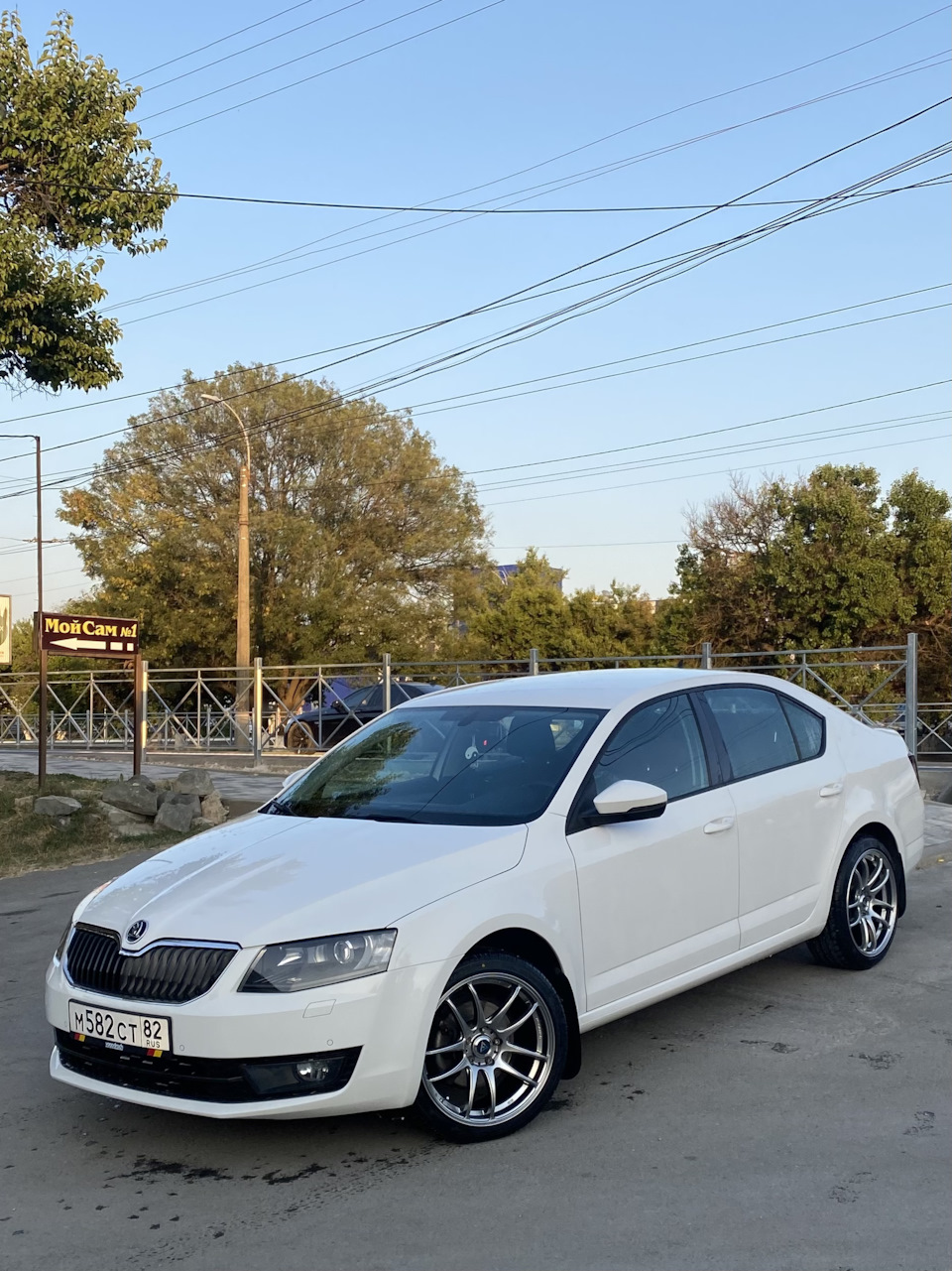 Подпись на А7 — Skoda Octavia A5 Mk2, 1,6 л, 2012 года | покупка машины |  DRIVE2