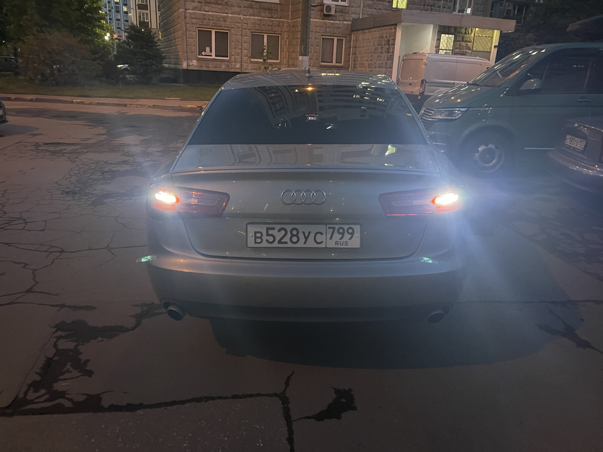 Диоды в «задний ход» — Audi A6 (C7), 2 л, 2011 года | стайлинг | DRIVE2