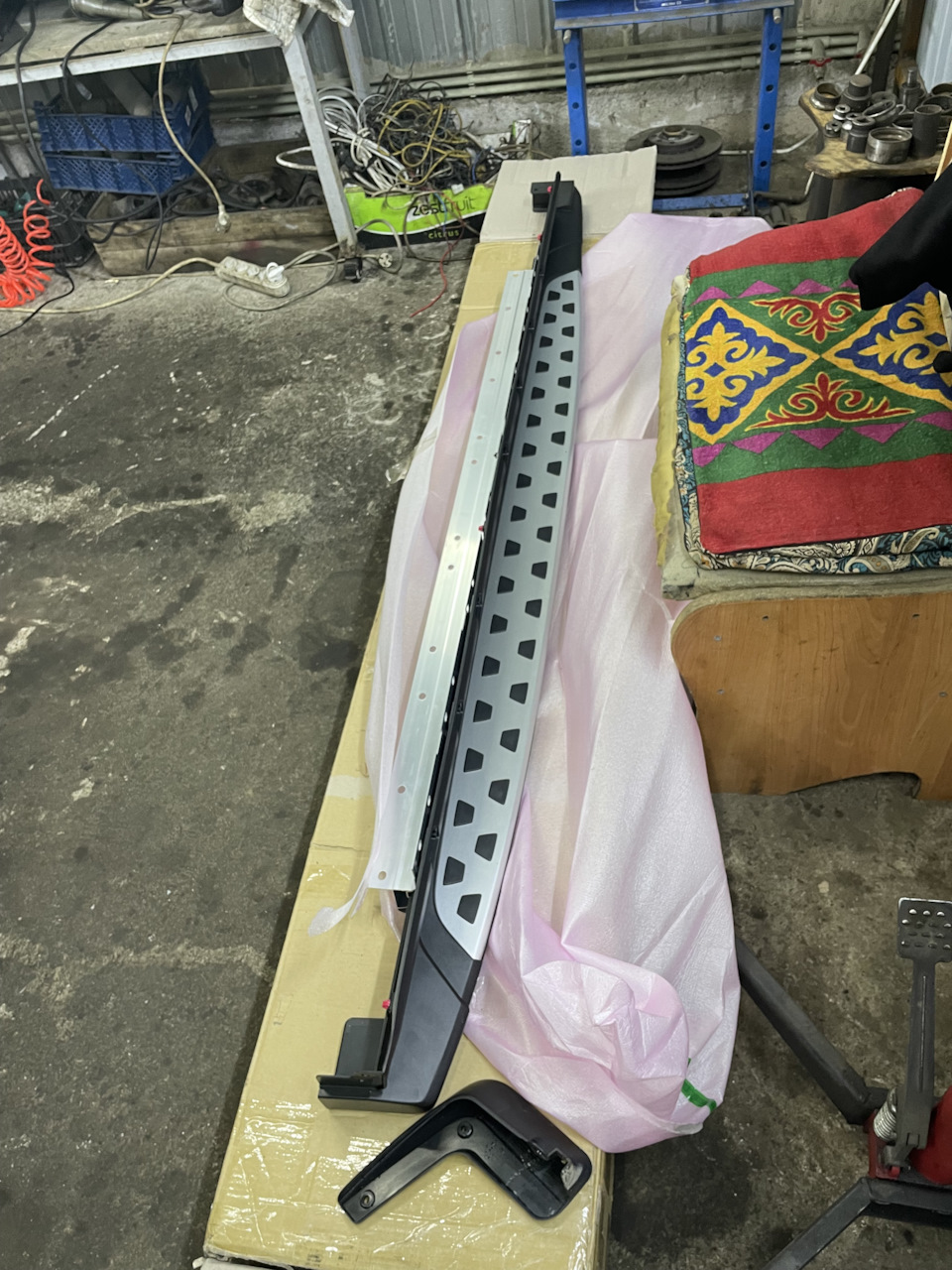 Пороги Mobis — Hyundai Palisade, 3,5 л, 2023 года | аксессуары | DRIVE2