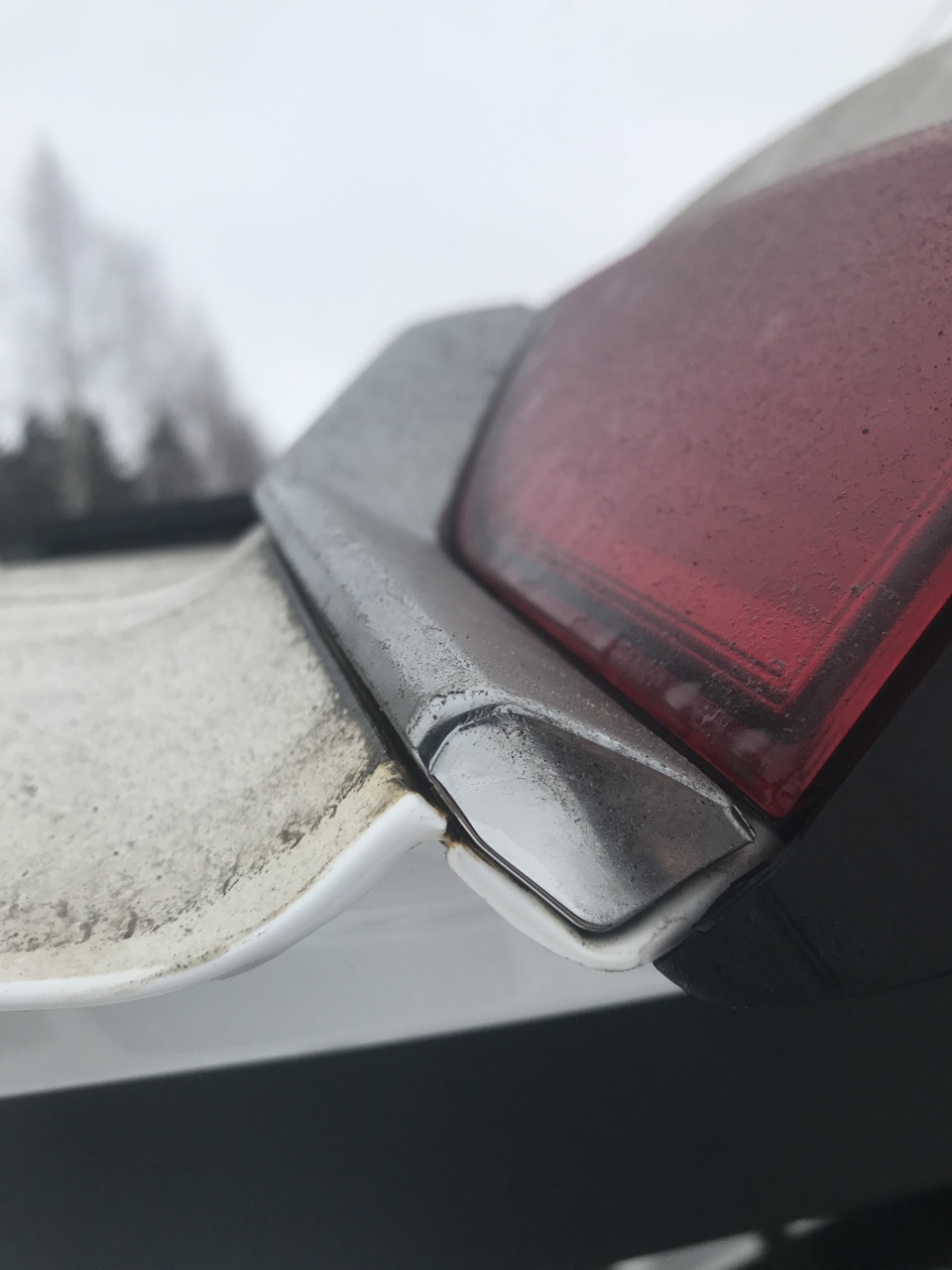 Крышка <img src= — Geely Tugella