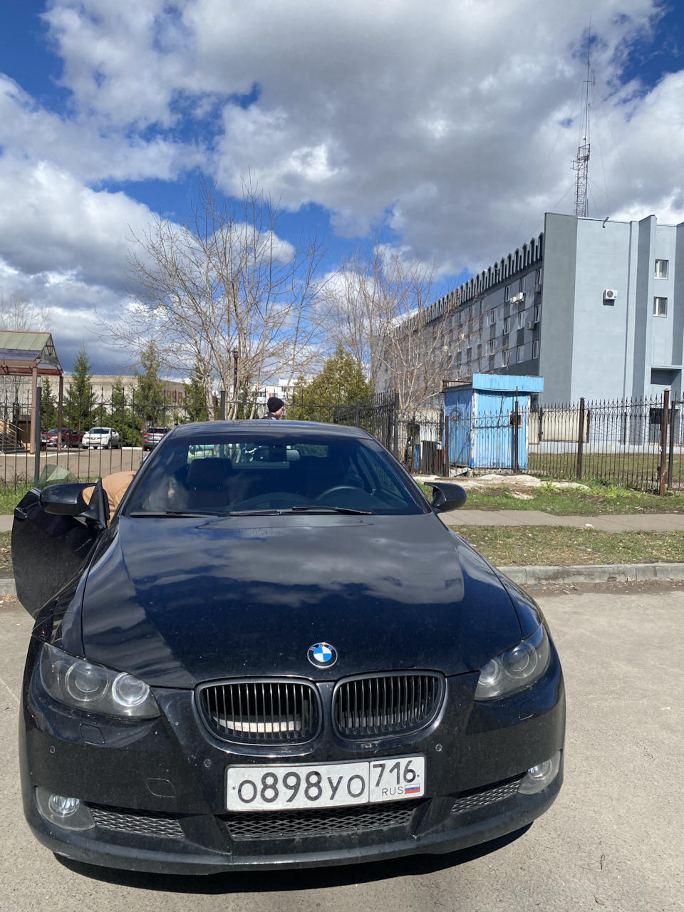 Обменяю рестовые зеркала и черные фары — BMW 3 series Coupe (E92), 2 л,  2010 года | своими руками | DRIVE2