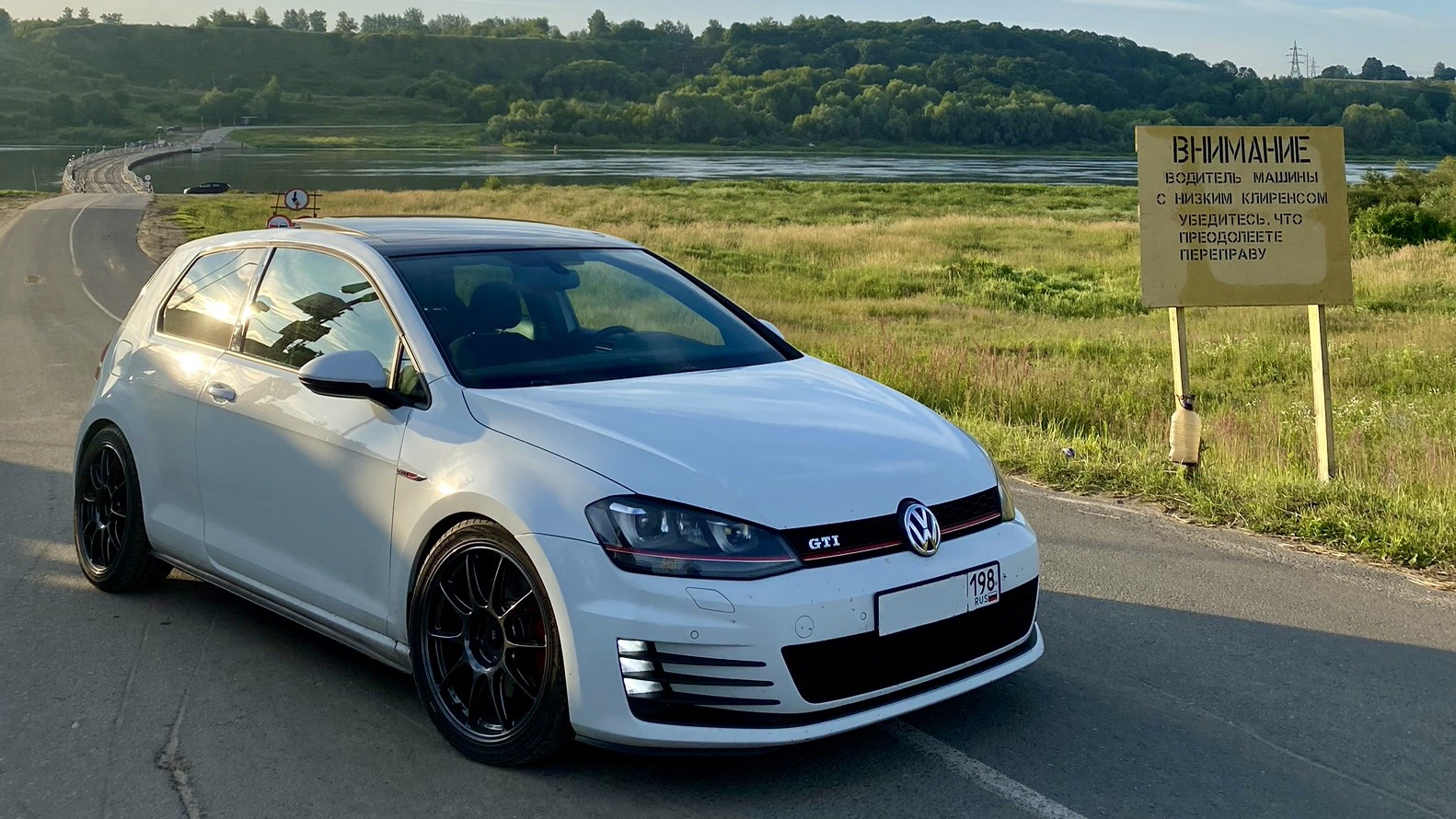 Volkswagen Golf Mk7 GTI 2.0 бензиновый 2014 | mk7 на DRIVE2