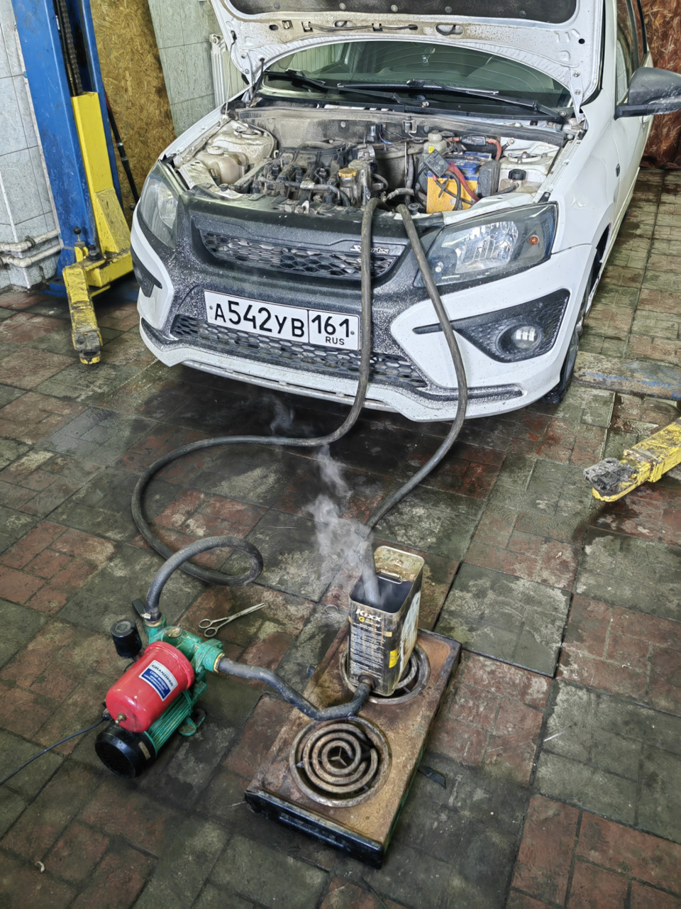 Прочистка радиатора отопителя — Lada Granta Sport, 1,6 л, 2015 года ...