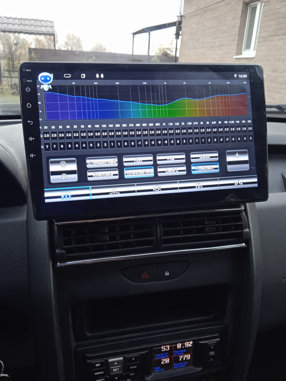 Установка андроид магнитолы 10.1 дюймов в Дастер. Финал. — Renault ...