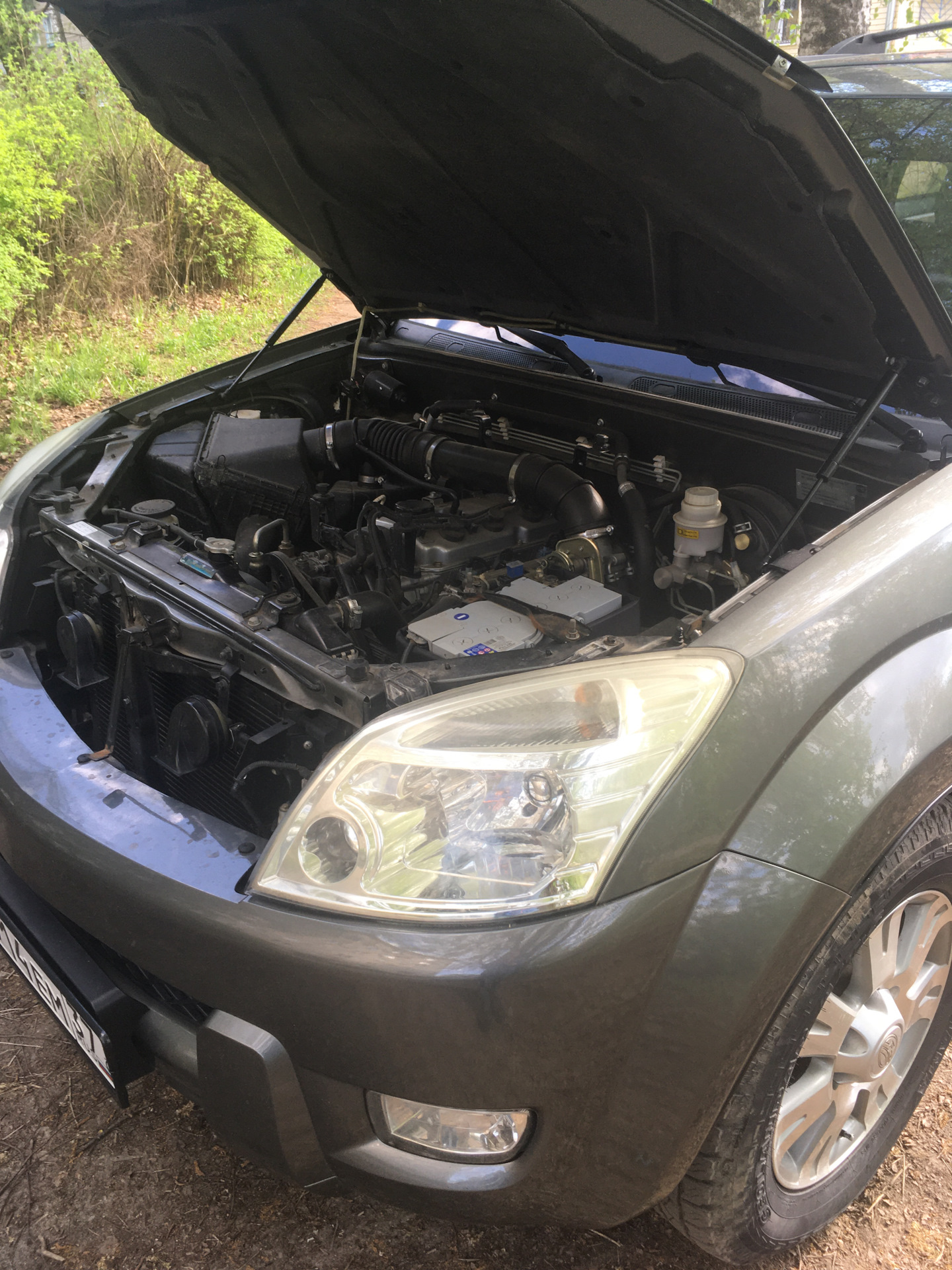 Ugwhh3011. Капот ховер н3 new. Упоры капота ховер н3. Газовые упоры капота ховер н2. Упоры капота ховер.