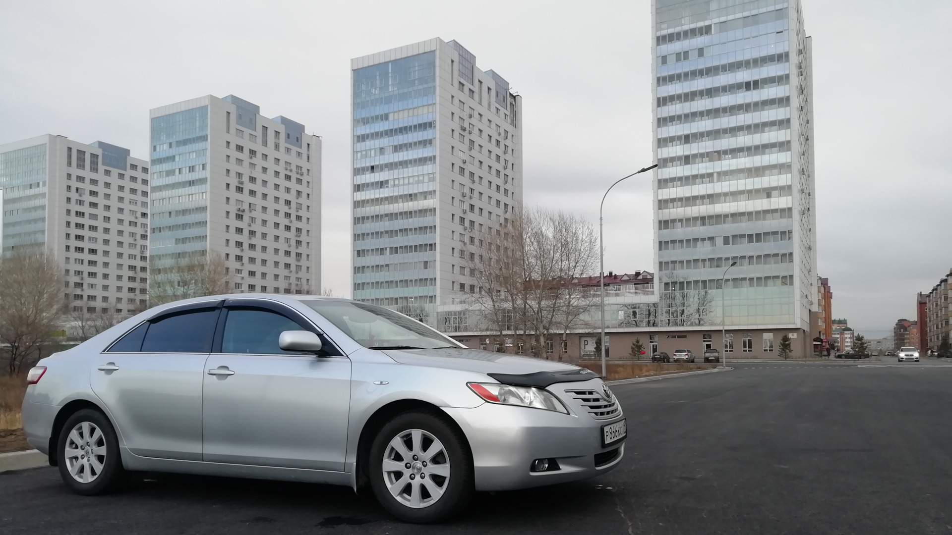 Toyota Camry (XV40) 2.4 бензиновый 2008 | Silver на DRIVE2