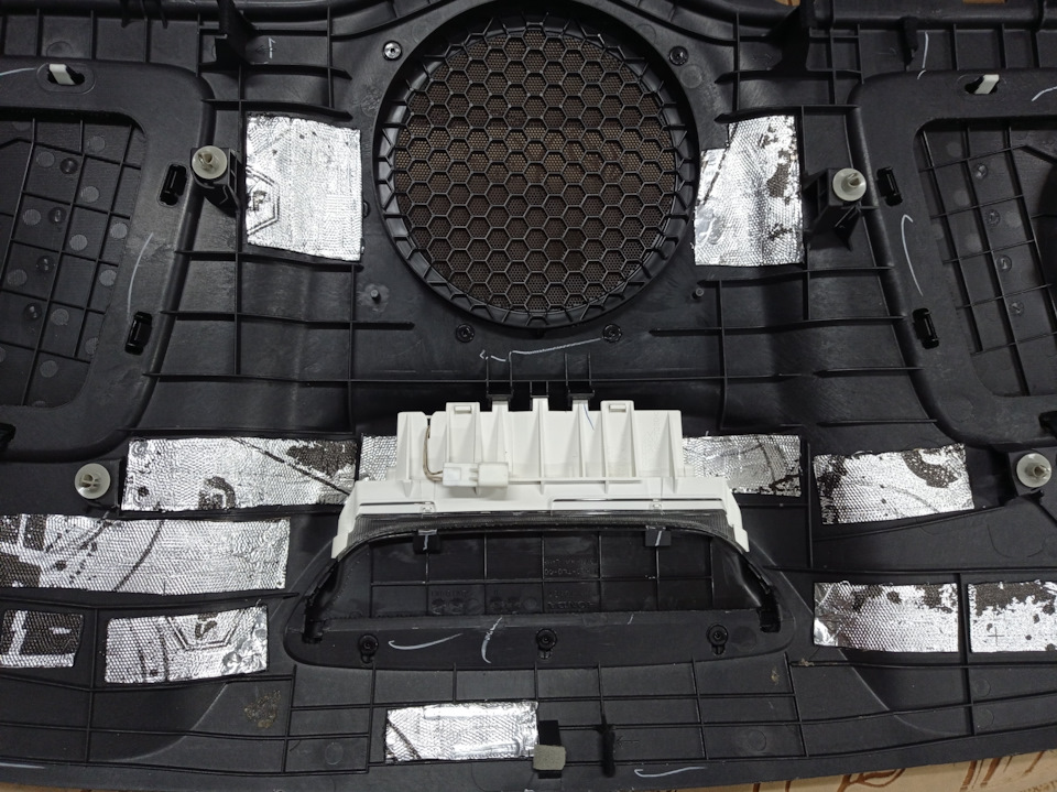 12. — Honda Accord (8G)