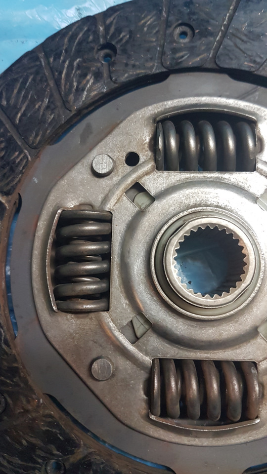 8201067155 Фрикционный диск сцепления RENAULT | Запчасти на DRIVE2