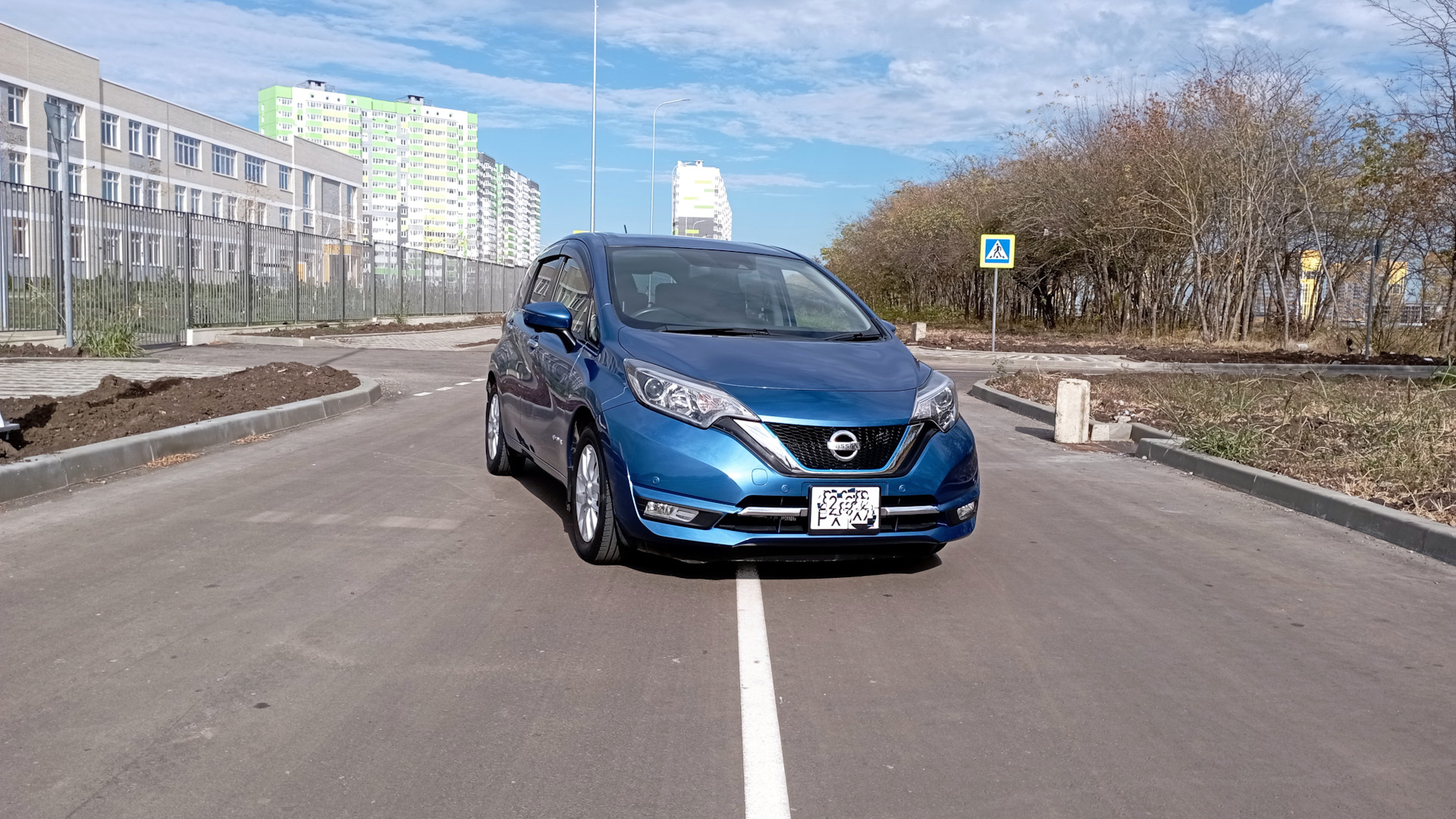 Nissan Note e-Power 1.2 гибридный 2018 | на DRIVE2