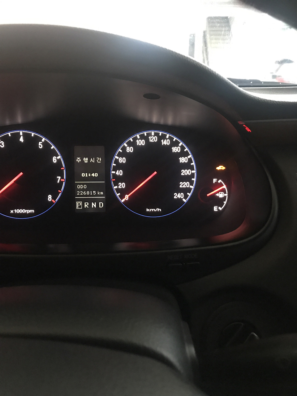 Помогите как почистить датчик уровня топлива ! Зависает в этом ...