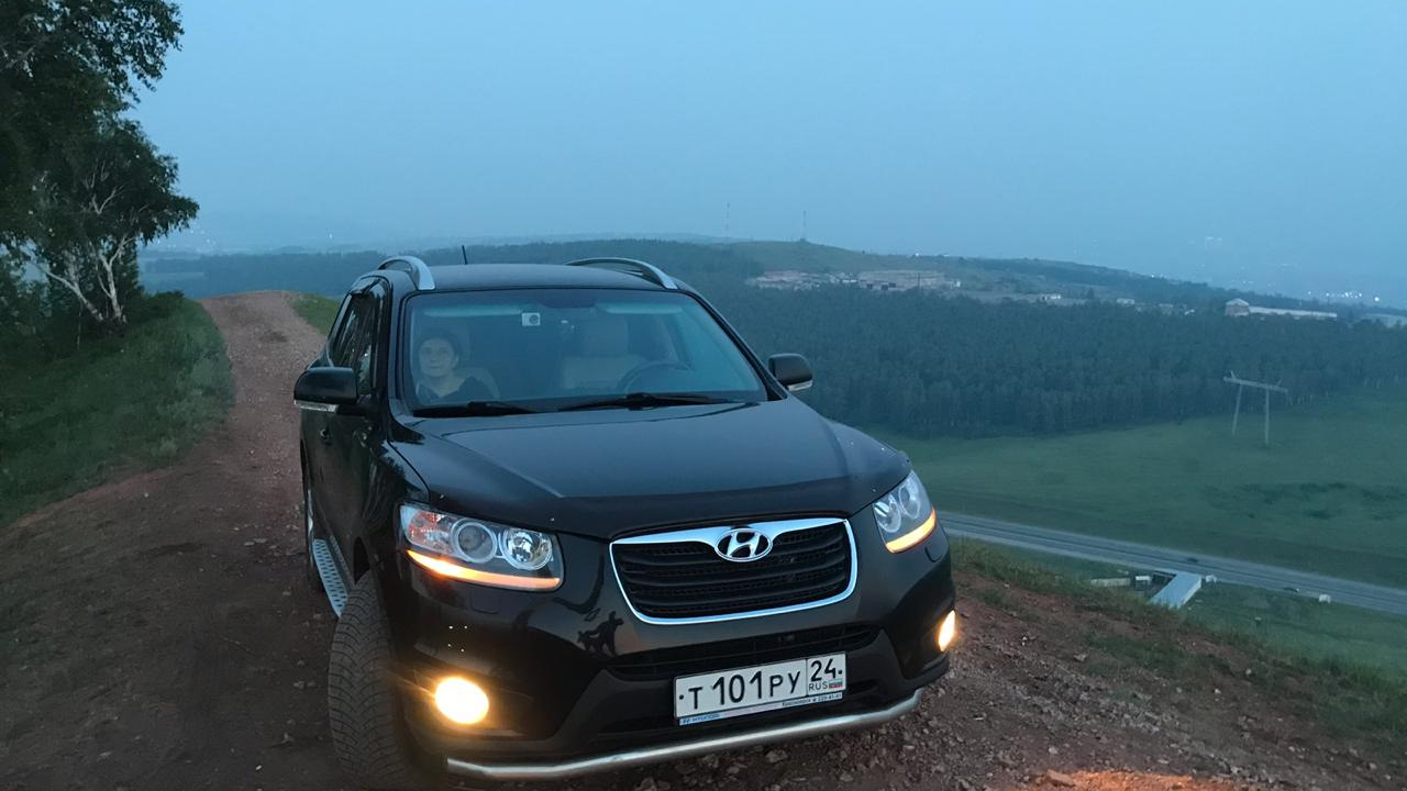 Hyundai Santa Fe (2G) 2.2 дизельный 2011 | V 2.2 / 197л.с. 