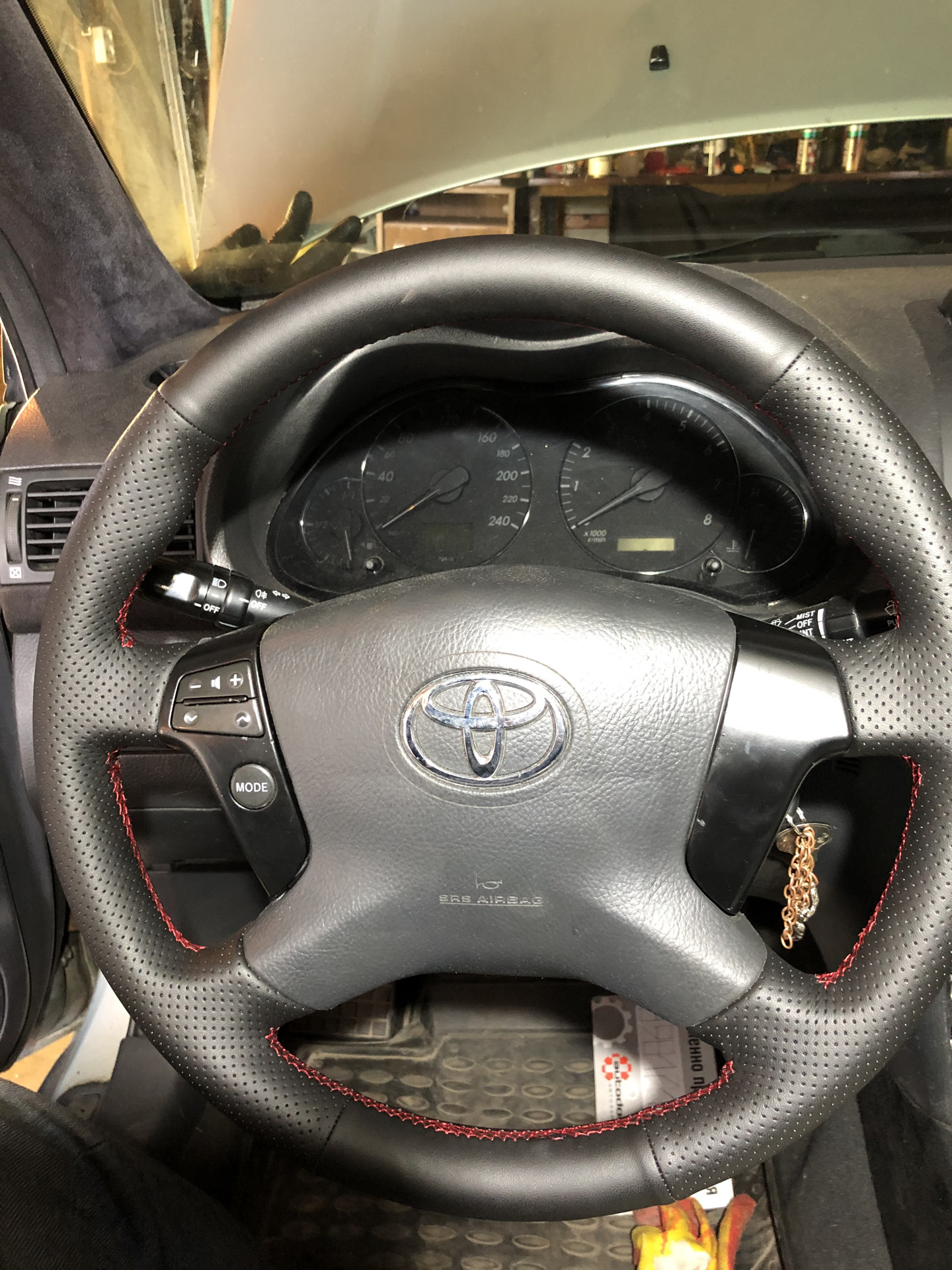 Как снять руль авенсис Перешив руля - Toyota Avensis II, 1,8 л, 2007 года тюнинг DRIVE2