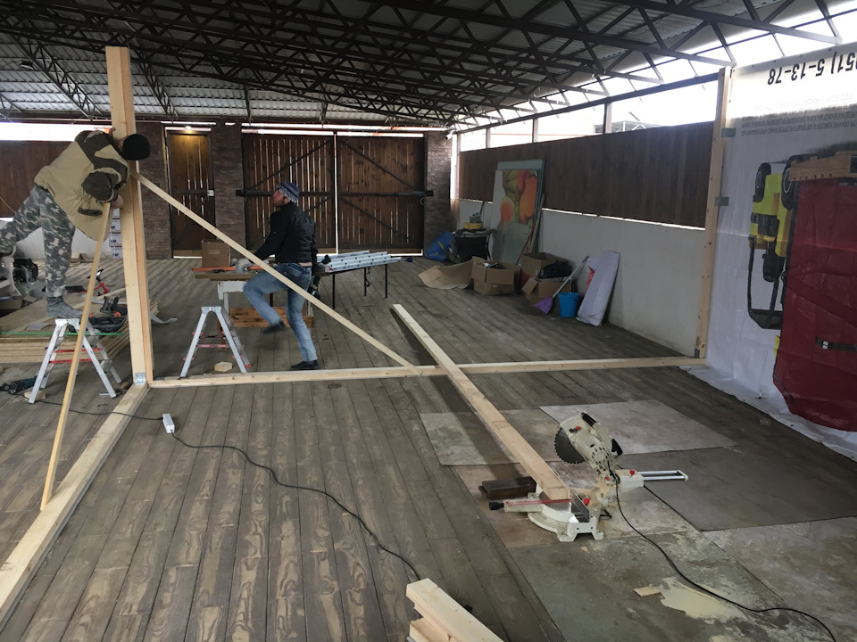 упоры капота — KIA Cerato (3G), 2 л, 2017 года | аксессуары | DRIVE2