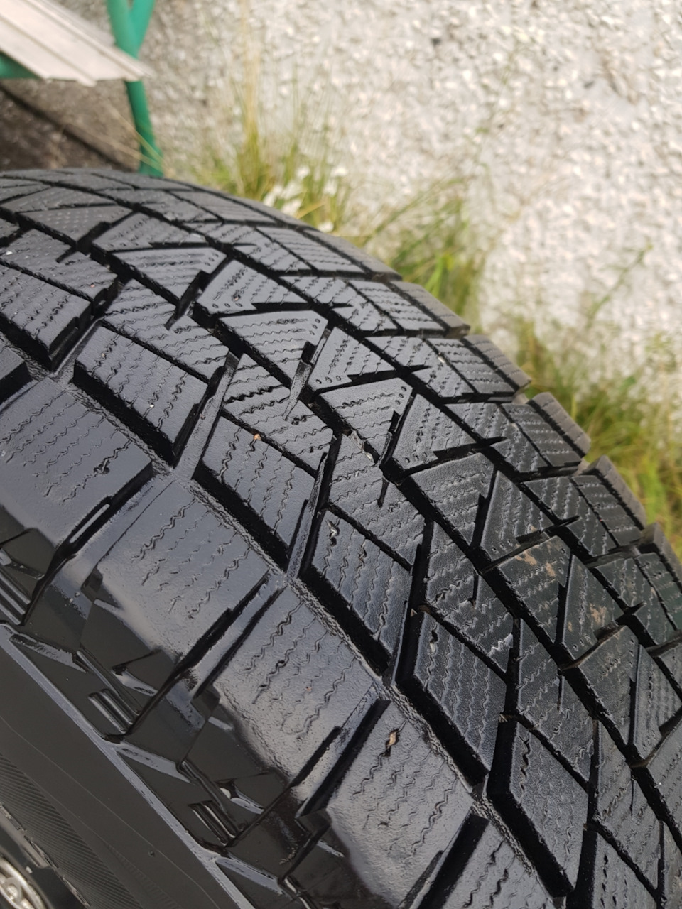 Зимняя резина Nokian Hakkapeliitta LT3 285/70 R17 — Toyota FJ Cruiser, 4 л,  2008 года | шины | DRIVE2