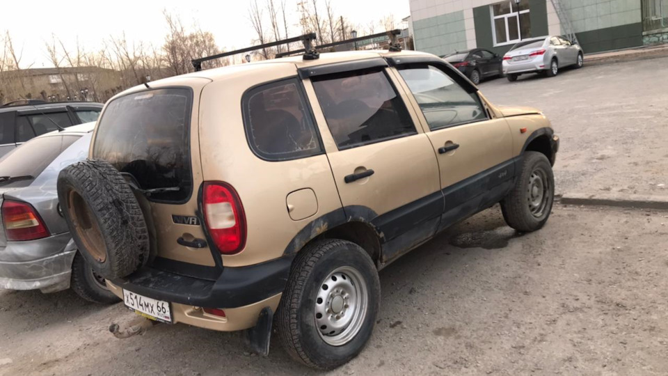 Chevrolet Niva Золото моё!