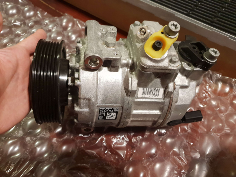 Фото в бортжурнале Volkswagen Passat B6. Запчасти на фото: 9208595