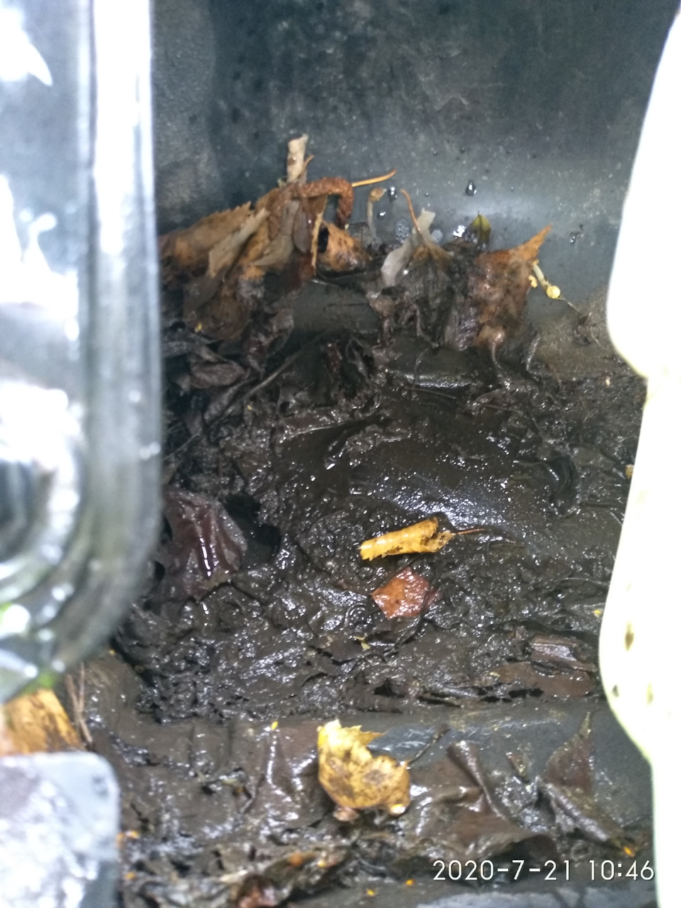 Шум и вибрация вентилятора печки — Renault Sandero 2G, 1,6 л, 2014 года ...