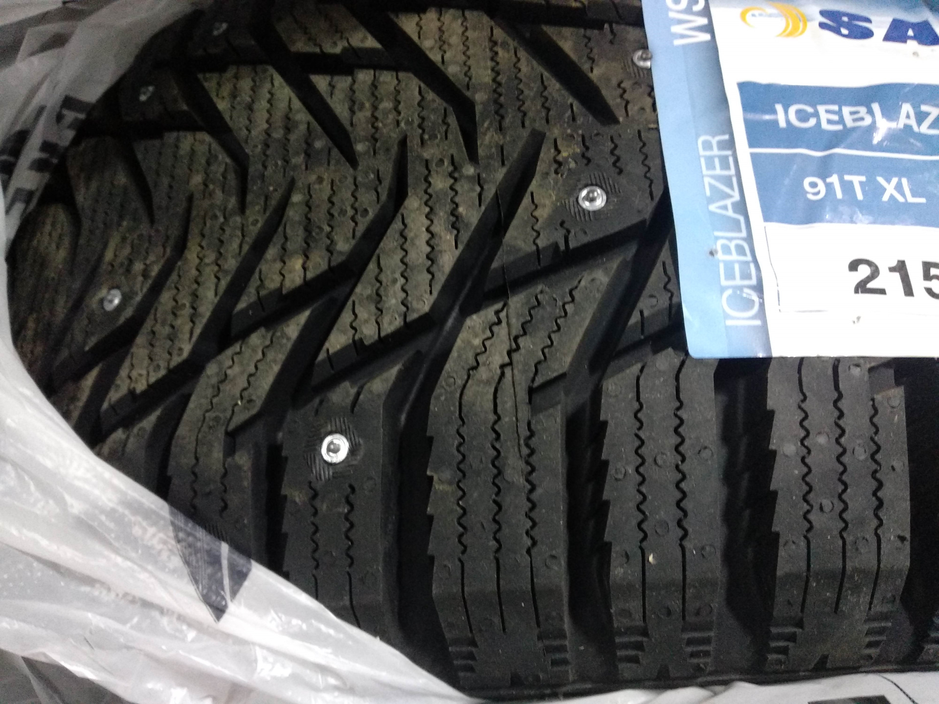 Ice blazer wst3 отзывы. Sailun Ice Blazer wst3 215/45 r17. Sailun Ice 215/45 r17 87h. Sailun Ice Blazer wst3 235/45 r17. Sailun Ice Blazer wst3 205/50 r16 87t.