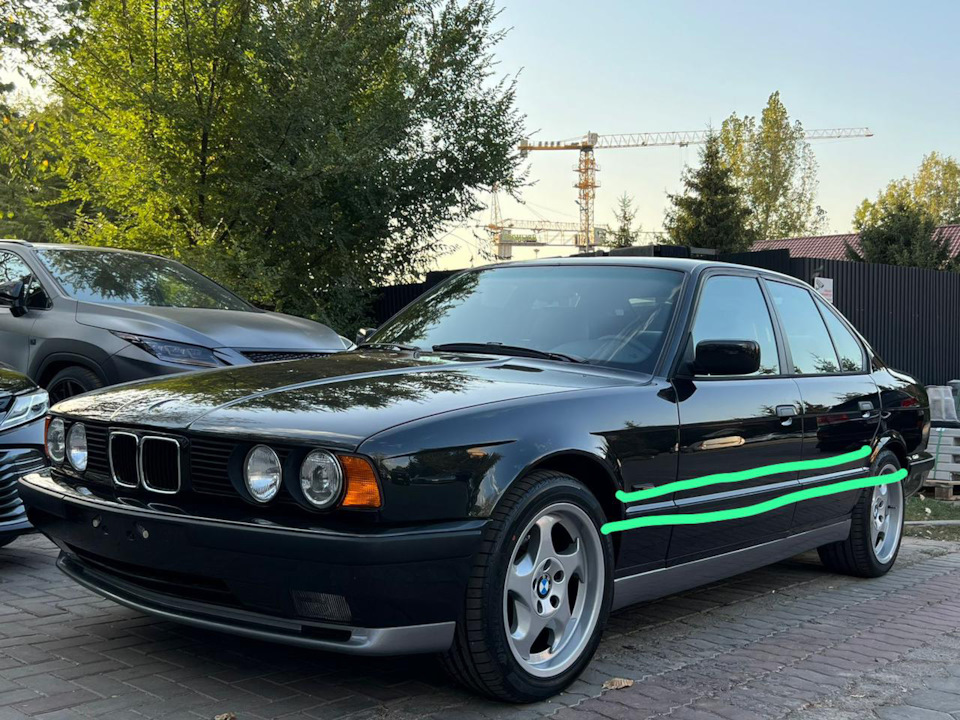 Ищу молдинги — BMW M5 (E34), 3,8 л, 1993 года | запчасти | DRIVE2