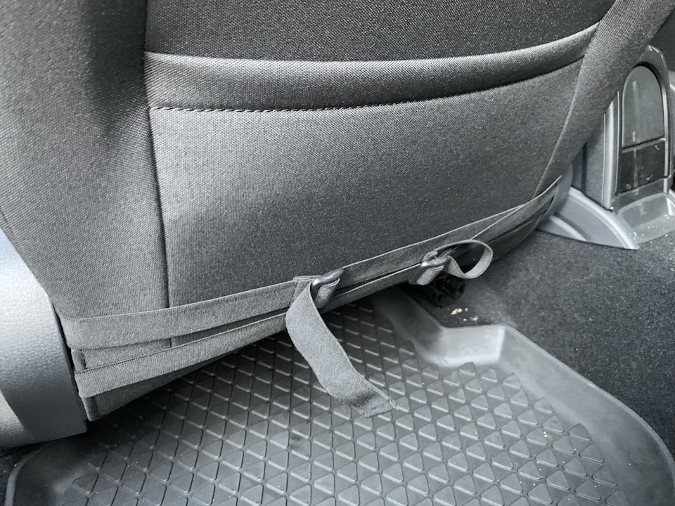 Подушка под спину в автомобиль — Volkswagen Polo Sedan, 1,6 л, 2018 ...