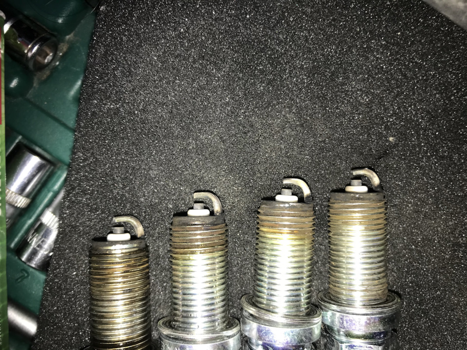 Продолжение истории с ухудшением динамики. Замена свечей на denso ...