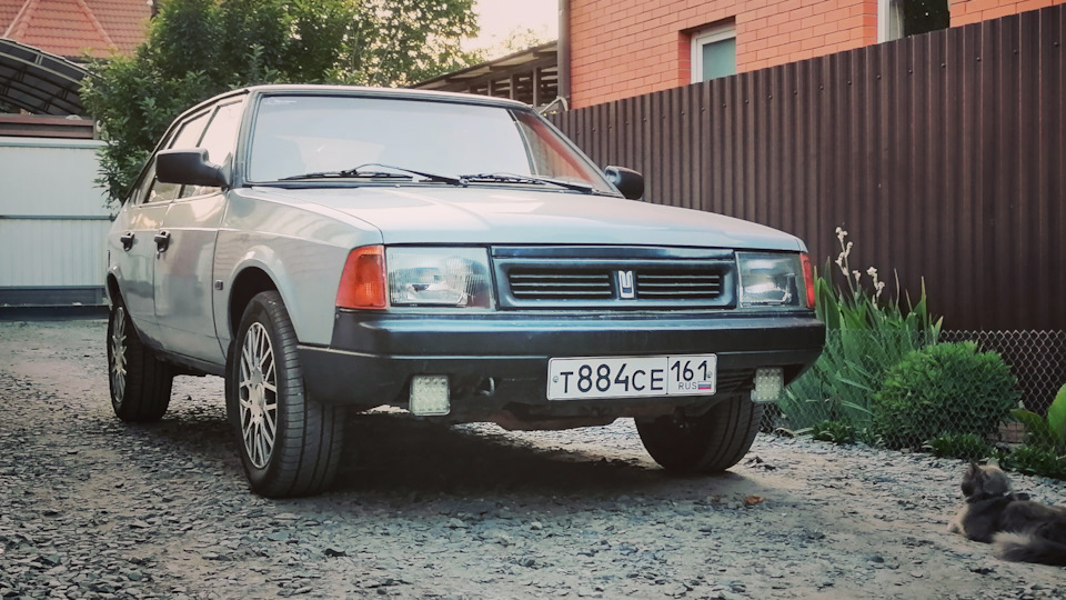 Москвич 2141 1.7 бензиновый 1993 | Серый на DRIVE2