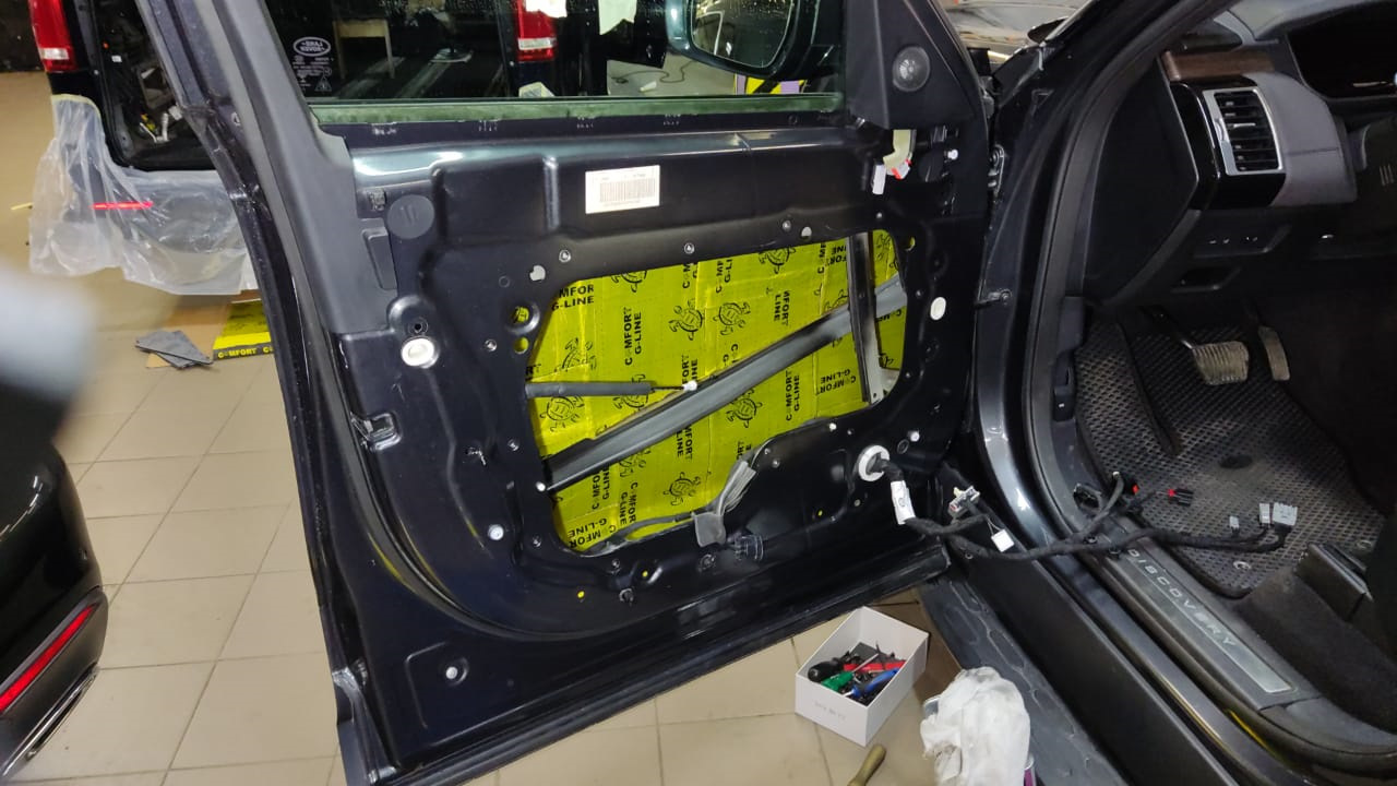 Первые доработки — Land Rover Discovery V, 3 л, 2018 года | аксессуары ...