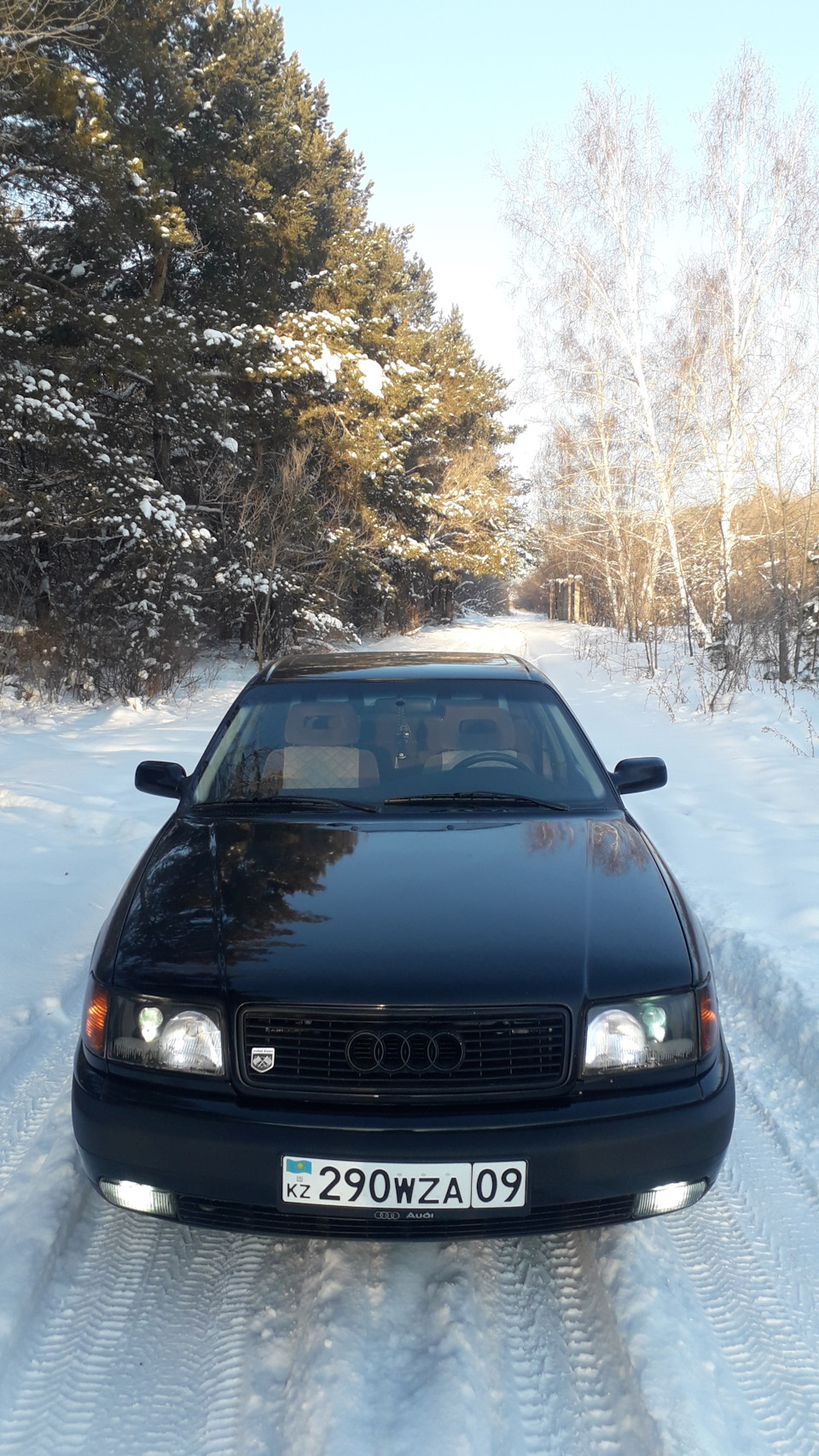 Зимняя фотография и получил квадратный номер — Audi 100 (C4), 2,8 л, 1994  года | фотография | DRIVE2