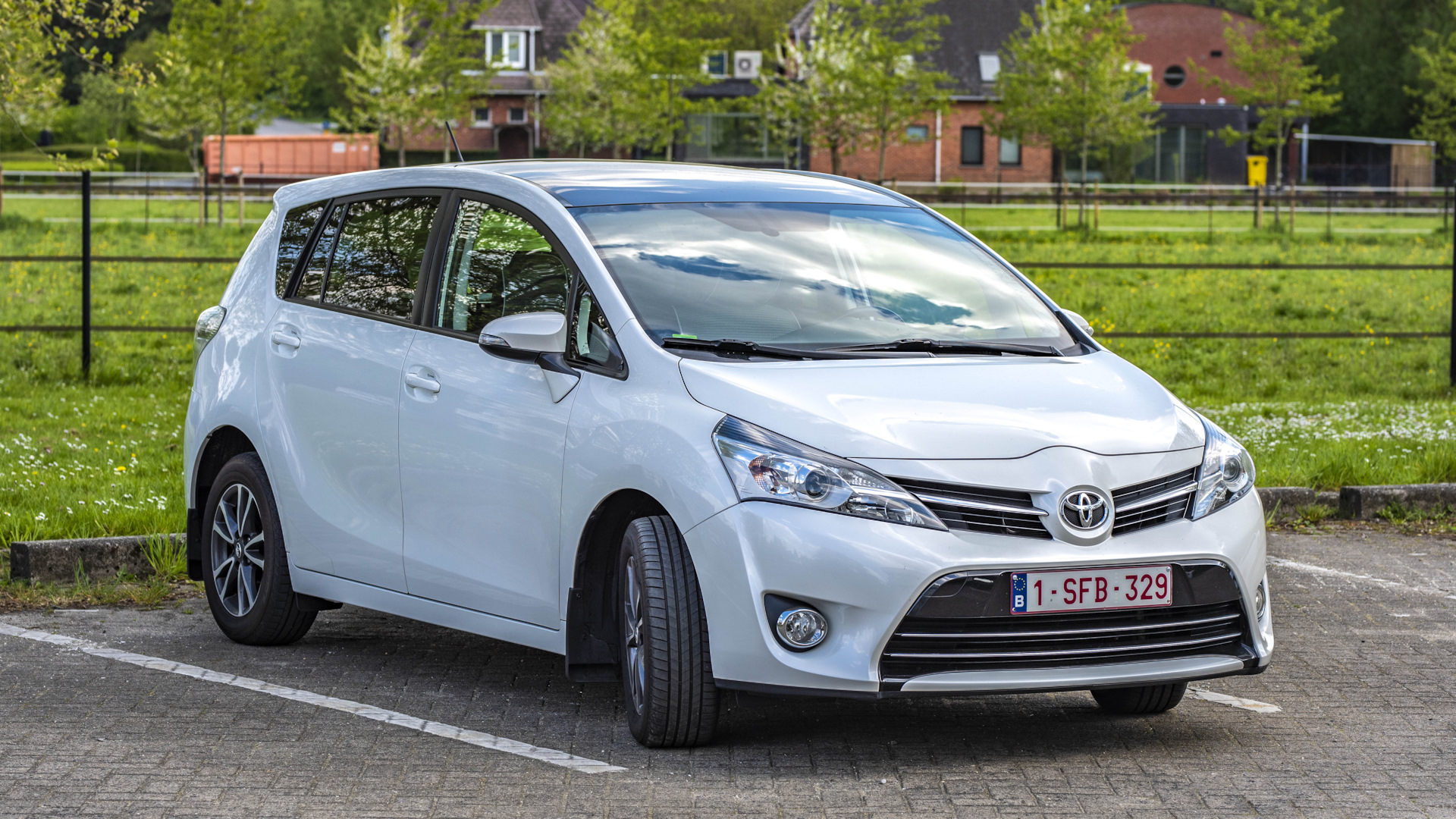 Toyota Verso 1.6 бензиновый 2014 | на DRIVE2