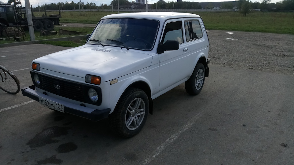 Окрас в жидкую резину Финиш. — Lada 4x4 3D, 1,8 л., 2010 года ...