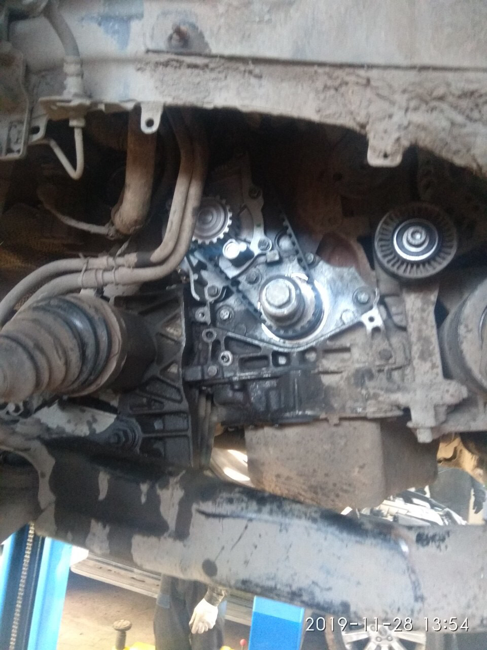 4. Замена ремня ГРМ, приводного, роликов и помпы. Замена пыльника ...