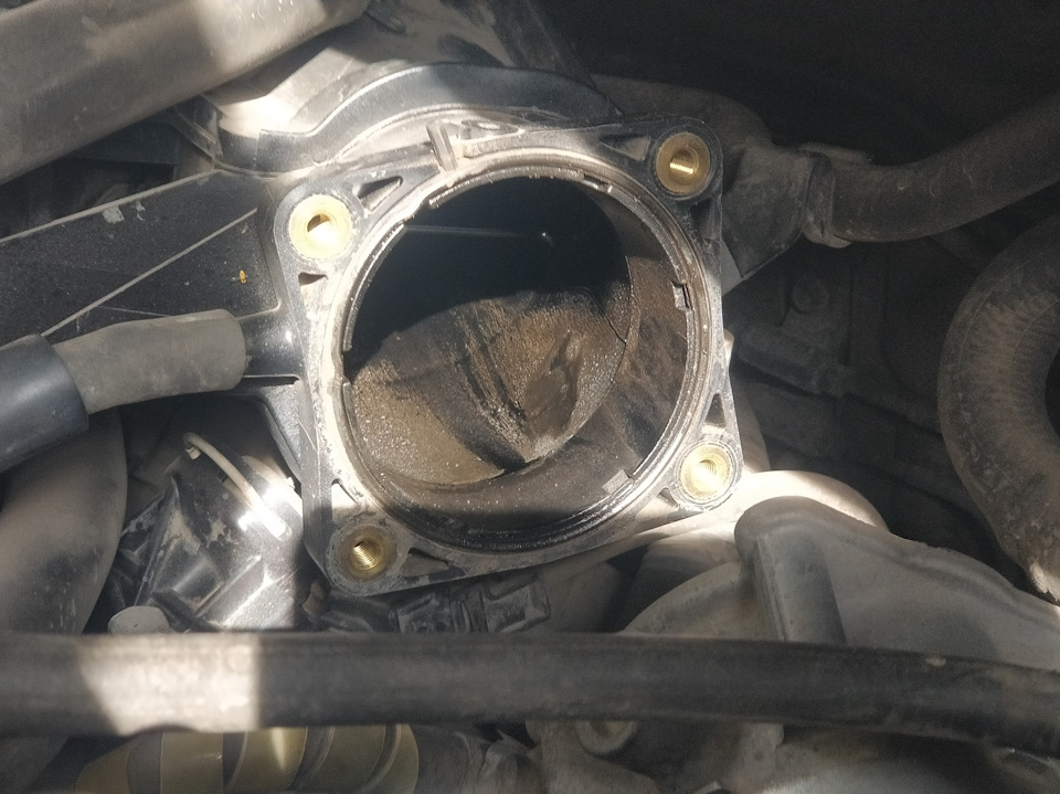 Заглянул я как то в дроссельную заслонку🧐🧐🧐 — Toyota Highlander (XU40 ...