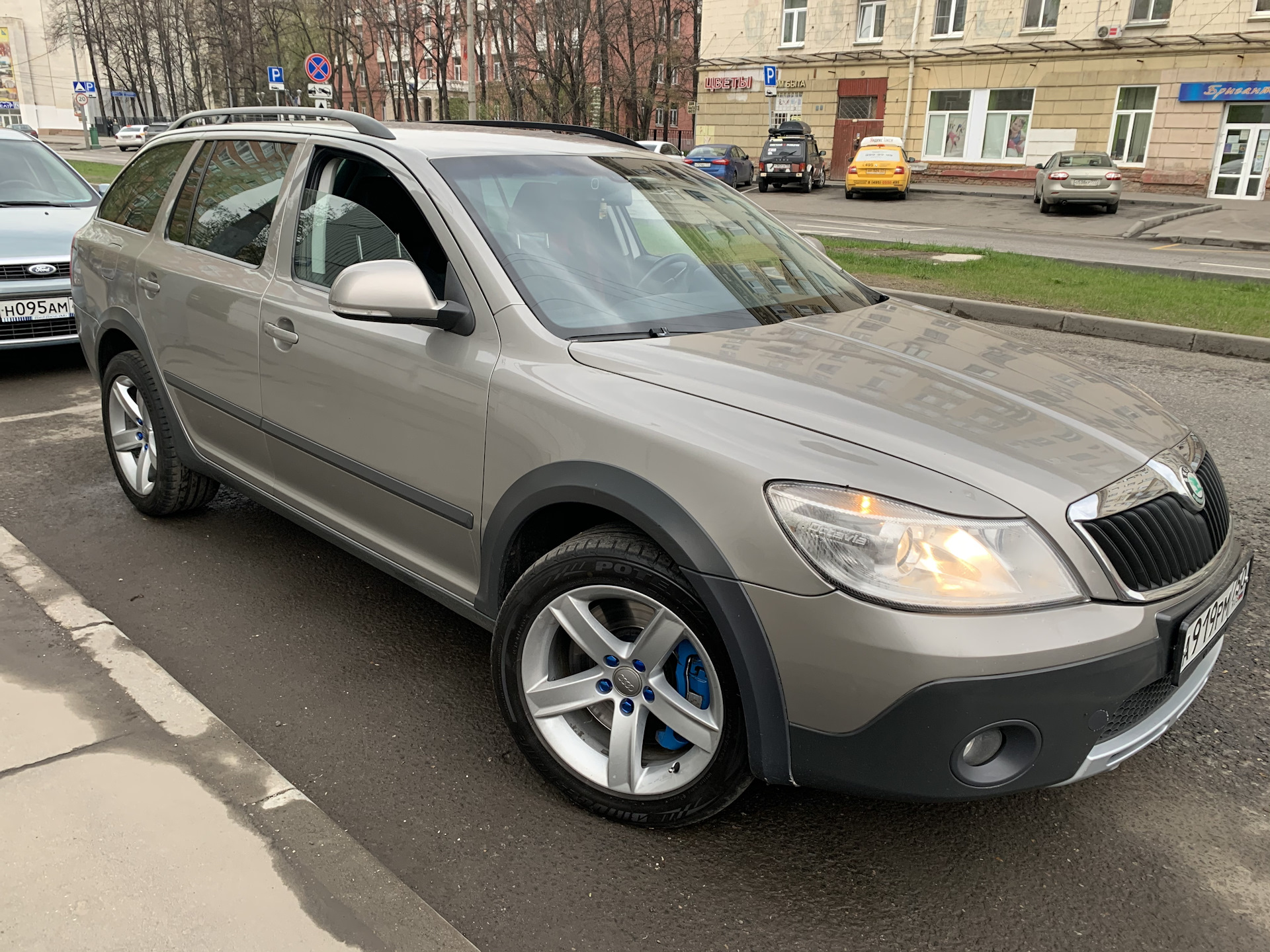 Skoda Octavia Scout 2010