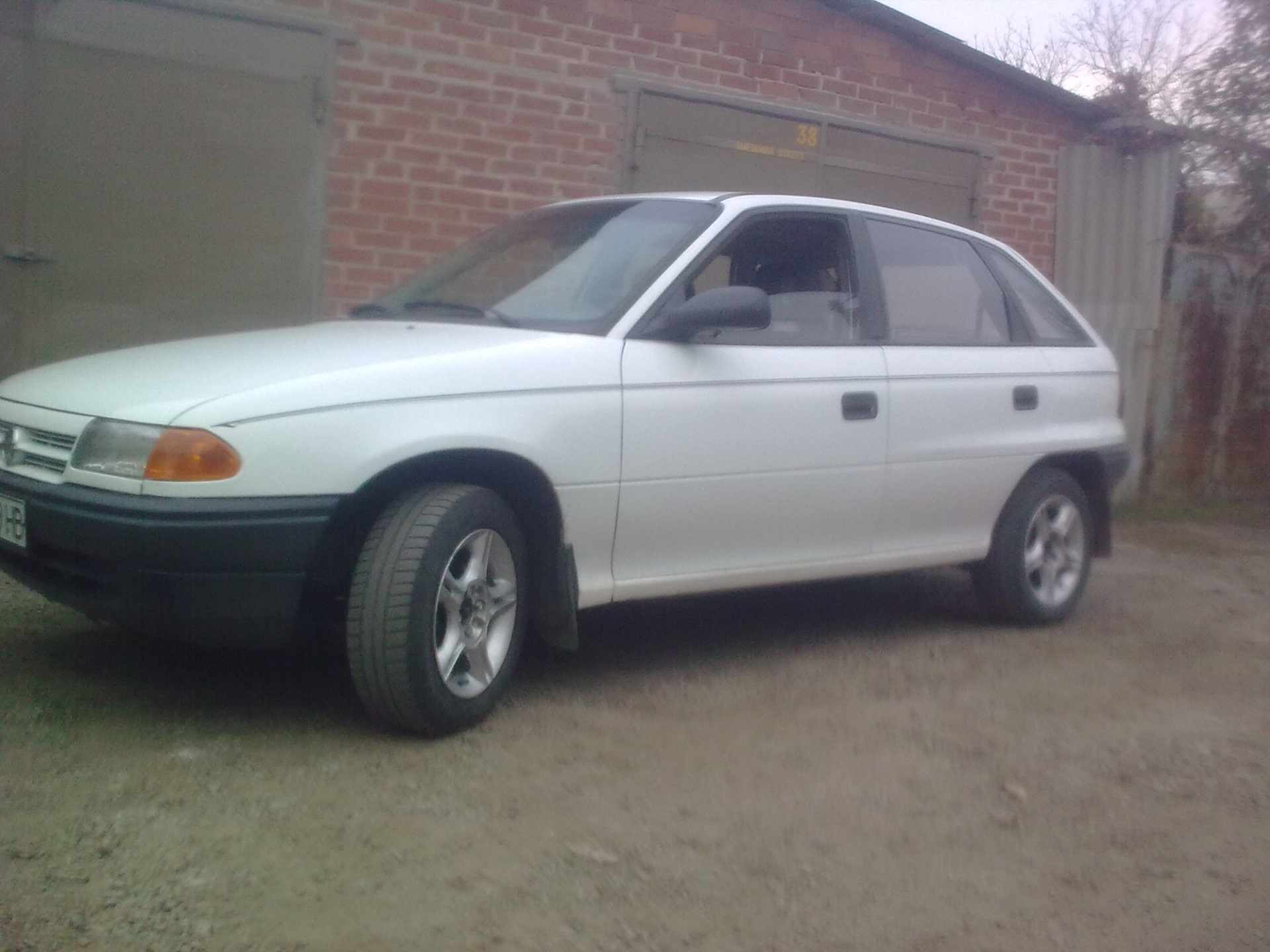 Датчик уровня топлива — Mazda 6 (1G) GG, 1,8 л, 2005 года | своими ...