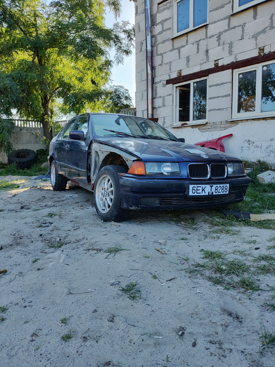 Наконец-то бумер на колесах! — BMW 3 series (E36), 1,6 л, 1993 года |  кузовной ремонт | DRIVE2