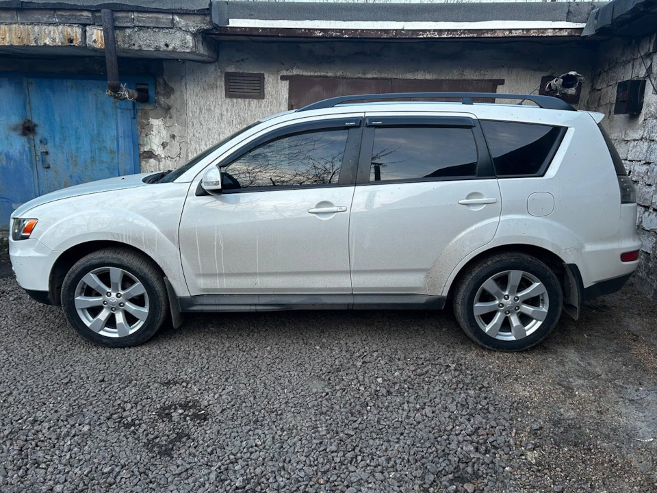 Фото в бортжурнале Mitsubishi Outlander XL