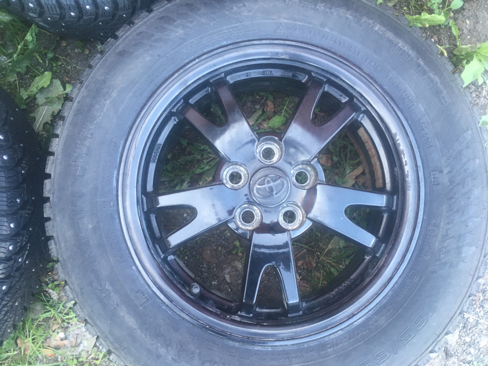 Литые диски Toyota 6Jx15 ET45 5x100 на Toyota Prius (20), Toyota Prius ...