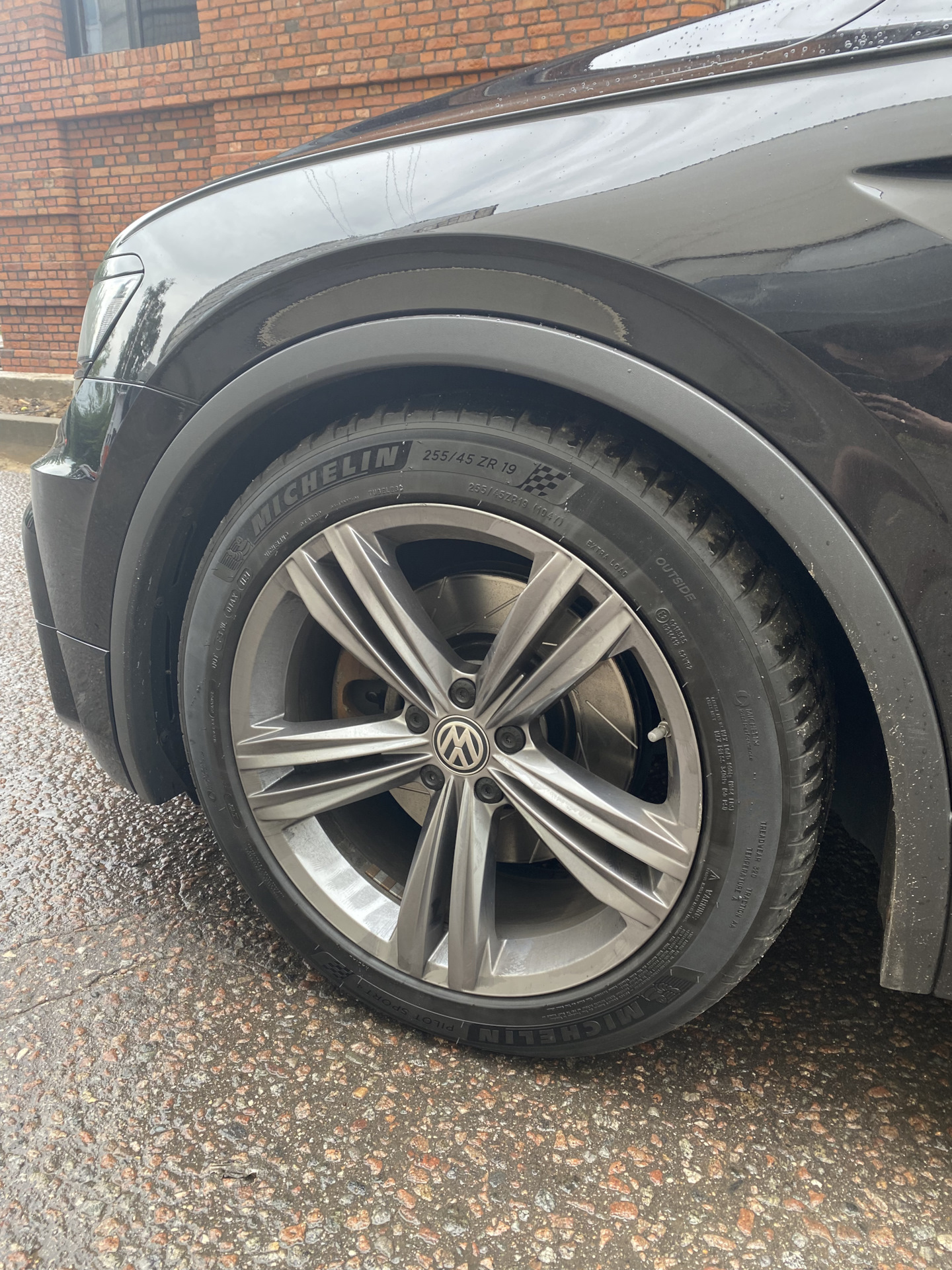 Brembo + DC brakes — Volkswagen Tiguan (2G), 2 л, 2019 года