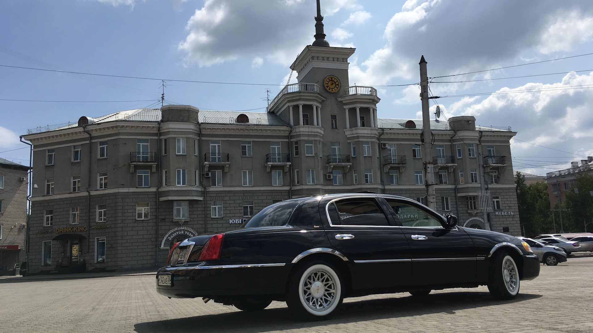 Lincoln Town Car III 4.6 бензиновый 1999 | Cartier на DRIVE2