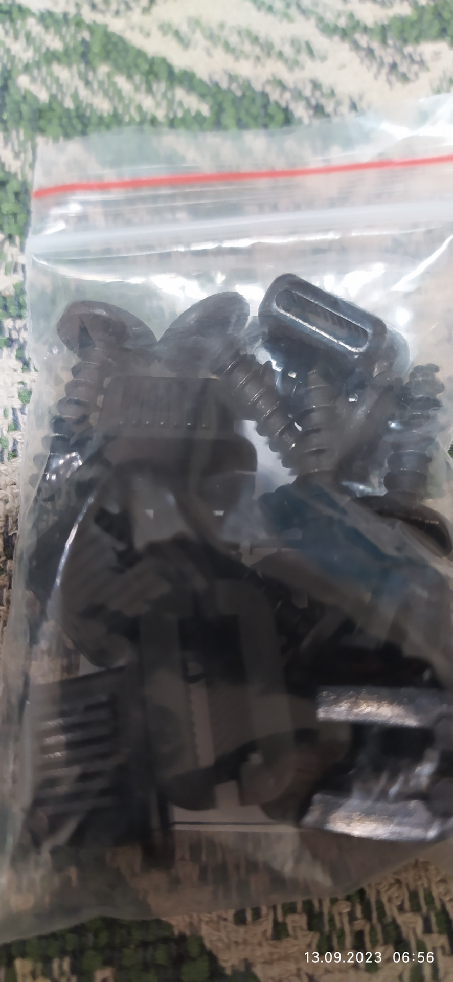 Замена салонного фильтра — Lada Гранта лифтбек, 1,6 л, 2017 года ...