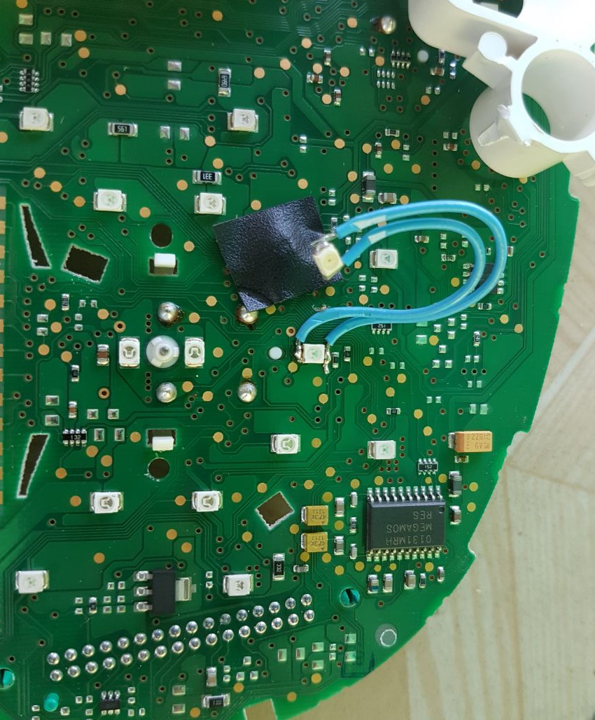 Ремонт приборки или антивандализм — Volkswagen Passat B5, 1,8 л, 2001 ...