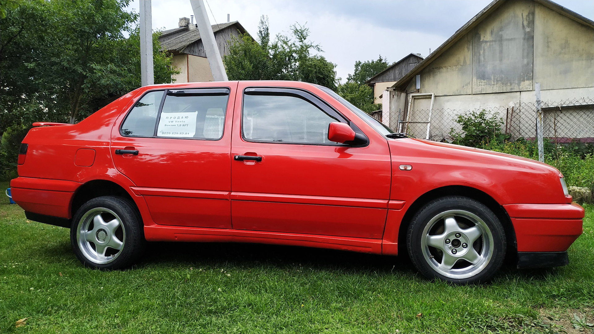 Автомобиль volkswagen vento