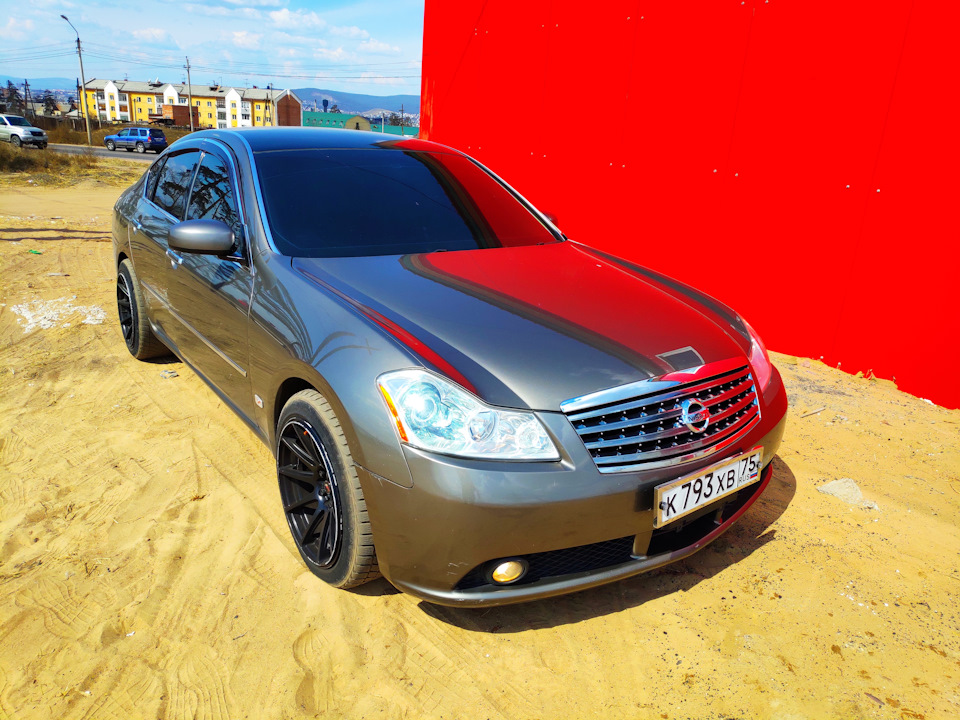 В круг😈 — Nissan Fuga (1G), 3,5 л., 2005 года | нарушение ПДД | DRIVE2