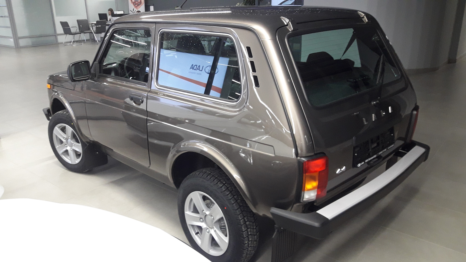 Lada 4x4 3D 1.7 бензиновый 2020 | на DRIVE2