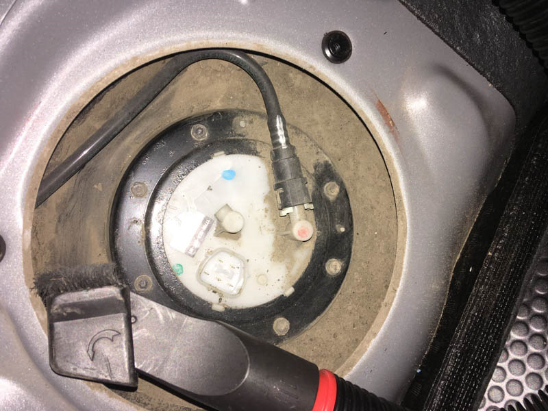 Замена фильтра тонкой очистки — Honda Accord (7G), 2 л, 2008 года ...