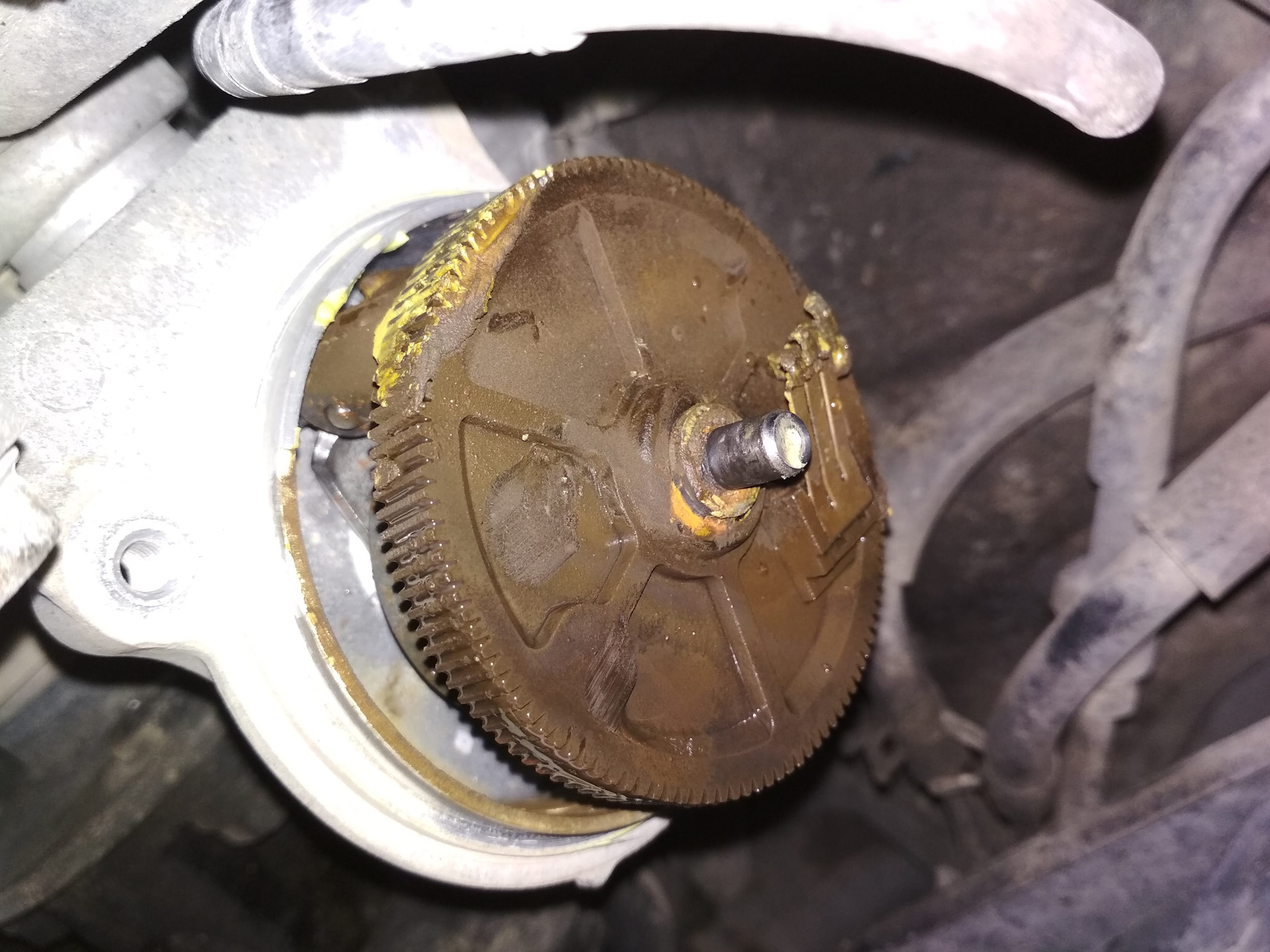 Актуатор раздатки мицубиси л200. Актуатор раздатки хайлюкс. Актуатор сурф 185 кузов. Актуатор раздатки сурф 185. Актуатор раздатки surf 185.