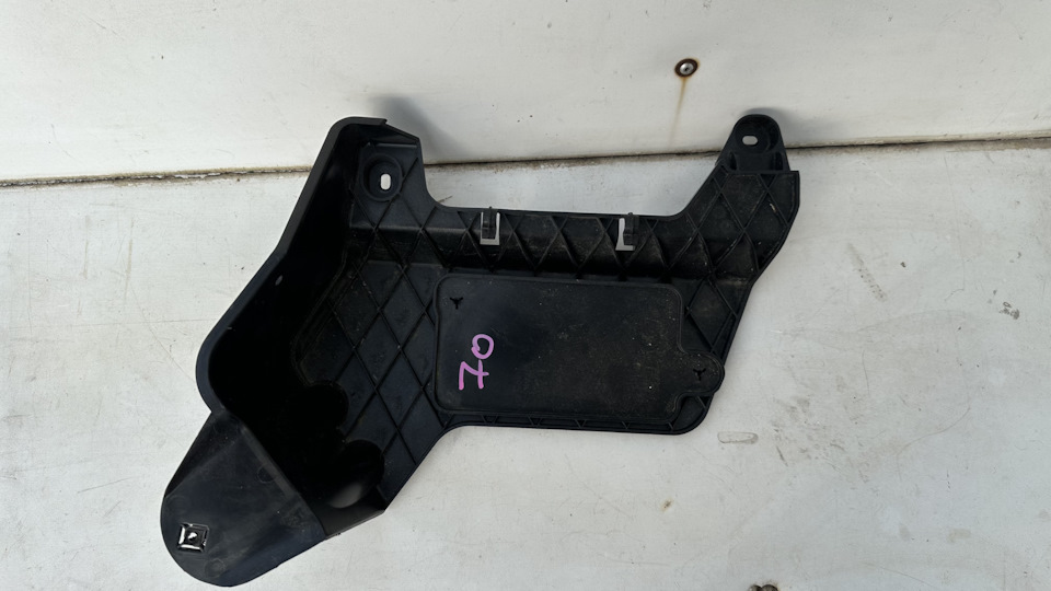 Детали для переноса АКБ в багажник и впуск 3.6 на Volkswagen Passat Alltrack (B7), Volkswagen Passat B6, Volkswagen Passat B7, Volkswagen Passat CC. Б/у | 500 ₽ в городе Муром | DRIVE2