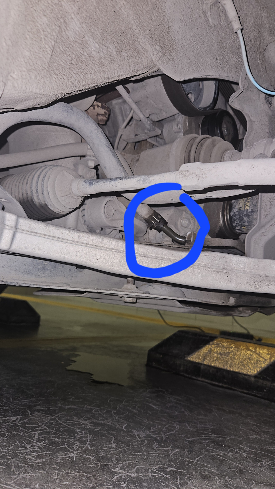 Патрубок ГУРа — Nissan Murano II, 3,5 л, 2012 года | запчасти | DRIVE2