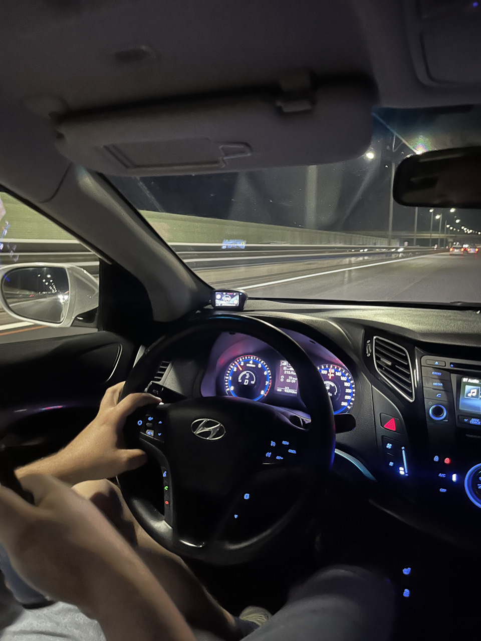 270 км/ч😀 — Hyundai i40